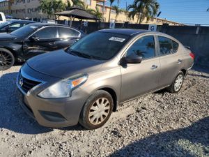 Nissan Versa S 1.6L 4 2015