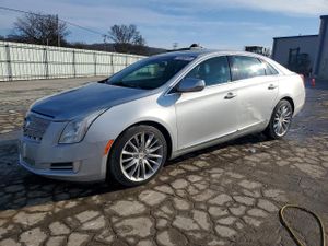 Cadillac XTS PLATINUM 3.6L 6 2013