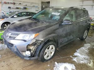 Toyota Rav4 XLE 2.5L 4 2013