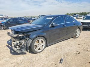 Mercedes-Benz CLA 250 2.0L 4 2015