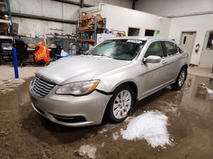 Chrysler 200 LX 2.4L 4 2012