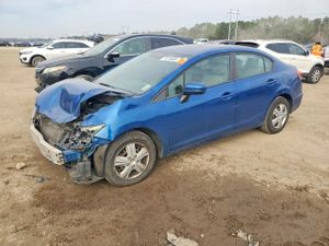 Honda Civic LX 1.8L 4 2015