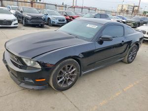 Ford Mustang 3.7L 6 2011