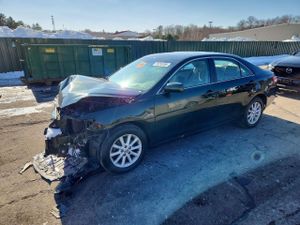 Toyota Camry BASE 2.5L 4 2010