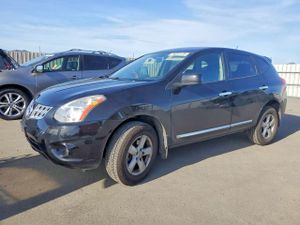 Nissan Rogue S 2.5L 4 2013