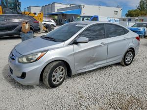 Hyundai Accent GLS 1.6L 4 2012