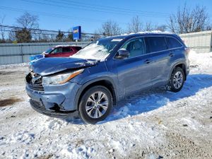 Toyota Highlander 3.5L 6 2015