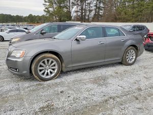 Chrysler 300 LIMITED 3.6L 6 2012
