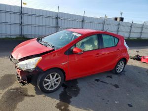 Toyota Prius 1.5L 4 2013