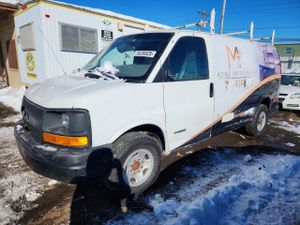Chevrolet Express 6.0L 8 2003
