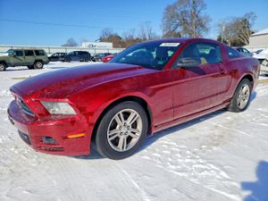 Ford Mustang 3.7L 6 2014
