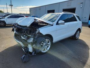 Mercedes-Benz ML 350 3.5L 6 2015