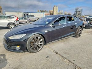 Tesla Model S 85D 2015
