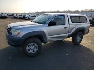 Toyota Tacoma 2.7L 4 2013