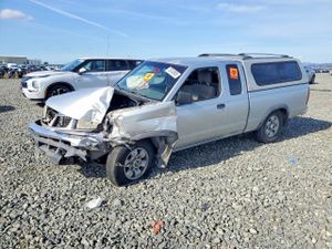 Nissan Frontier KING CAB XE 2.4L 4 2000