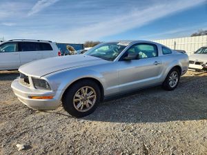 Ford Mustang 4.0L 6 2006