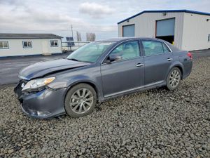 Toyota Avalon BASE 3.5L 6 2011