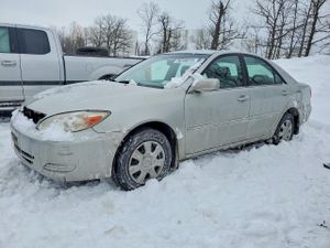 Toyota Camry LE 2.4L 4 2003