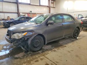 Toyota Corolla BASE 1.8L 4 2013