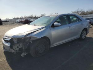 Toyota Camry BASE 2.5L 4 2012