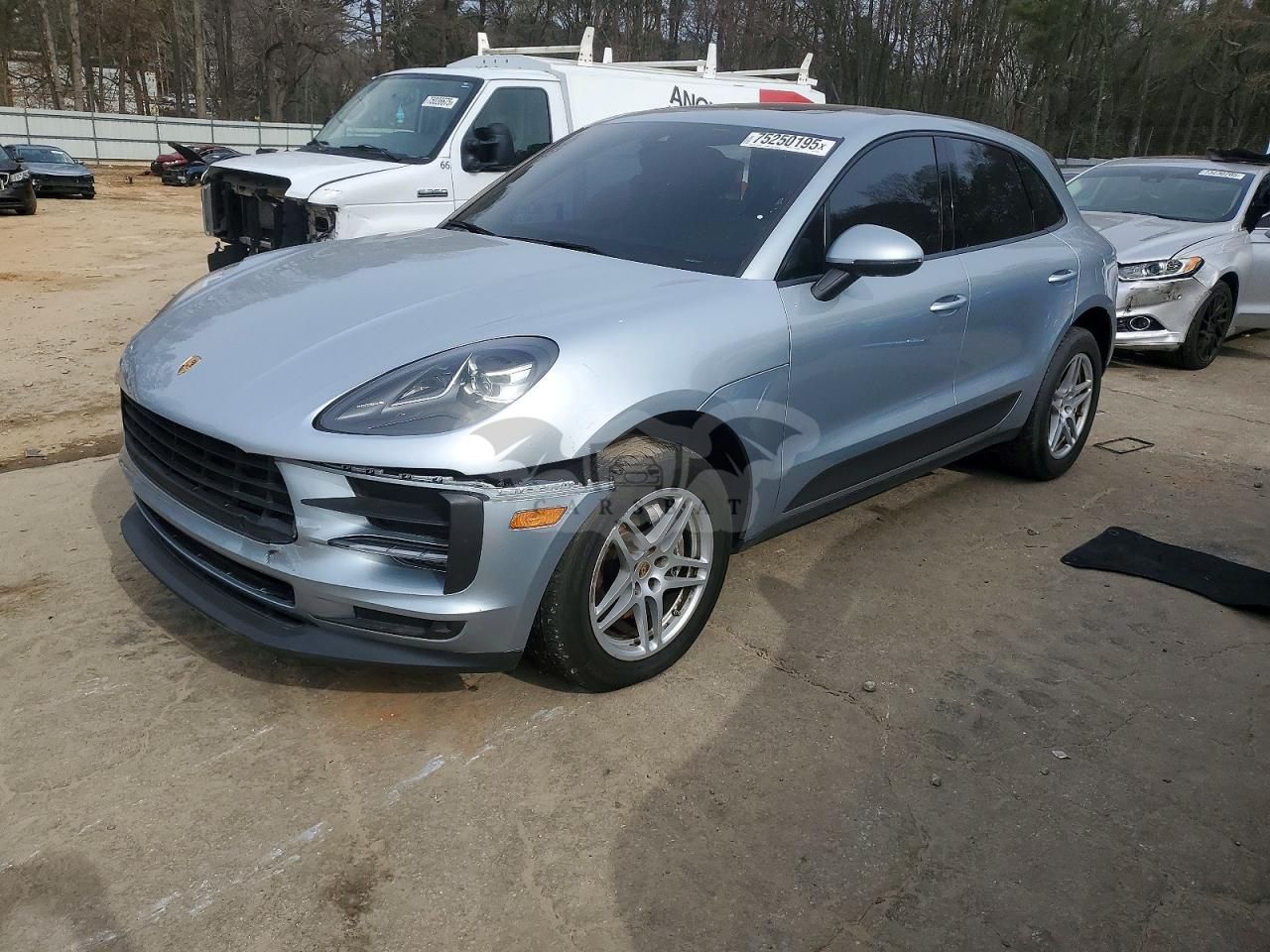 Porsche Macan 2.0L 4 2021