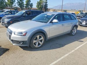 Audi A4 PREMIUM PLUS 2.0L 4 2013