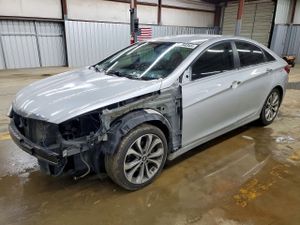Hyundai Sonata SE 2.4L 4 2013