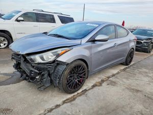 Hyundai Elantra SE 1.8L 4 2015