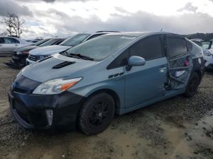 Toyota Prius 1.8L 4 2013