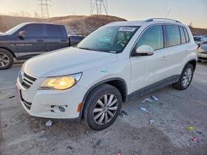 Volkswagen Tiguan S 2.0L 4 2011