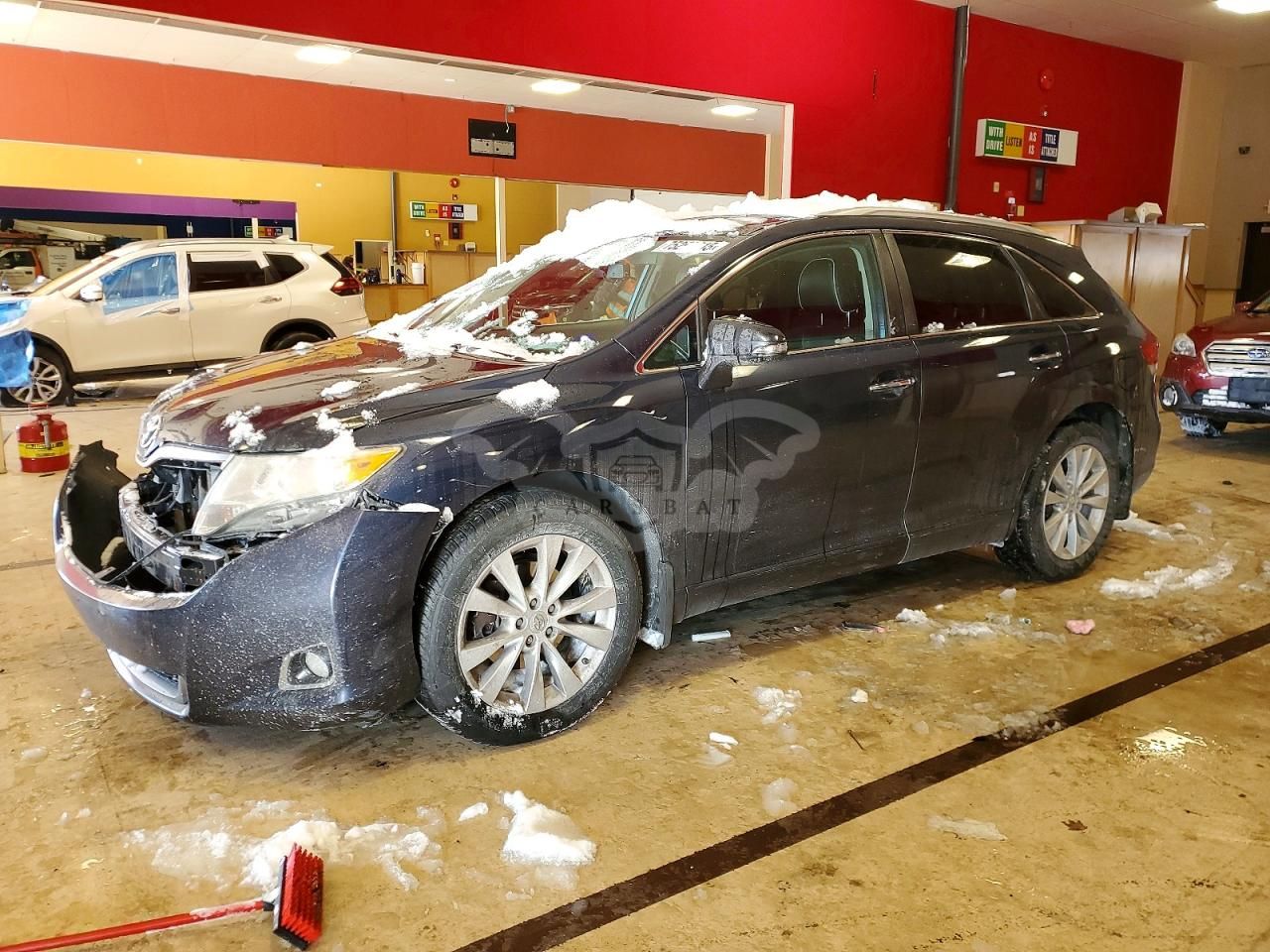 Toyota Venza LE 2.7L 4 2015