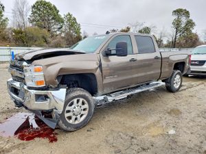 Chevrolet Silverado 1500 K2500 HEAVY DUTY LT 6.6L 8 2015