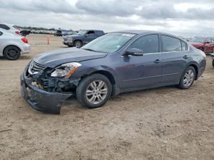 Nissan Altima BASE 2.5L 4 2010