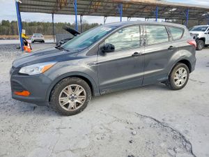 Ford Escape S 2.5L 4 2015