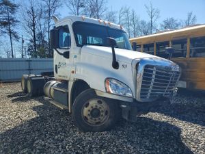 Freightliner Cascadia 14.9L 6 2014