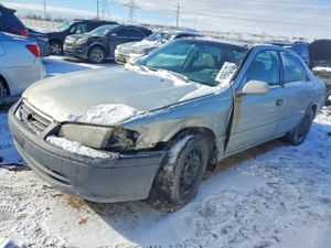 Toyota Camry CE 2.2L 4 2000