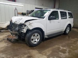 Nissan Pathfinder S 4.0L 6 2011