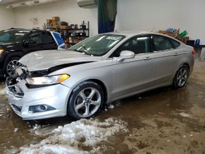 Ford Fusion SE 1.6L 4 2013
