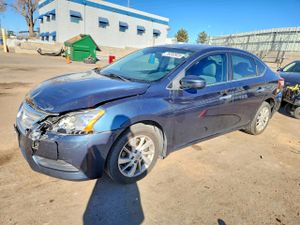 Nissan Sentra S 1.8L 4 2015