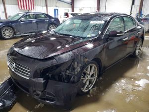 Nissan Maxima S 3.5L 6 2010