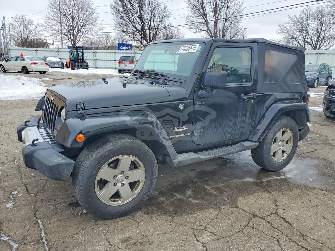 Jeep Wrangler SAHARA 3.8L 6 2011
