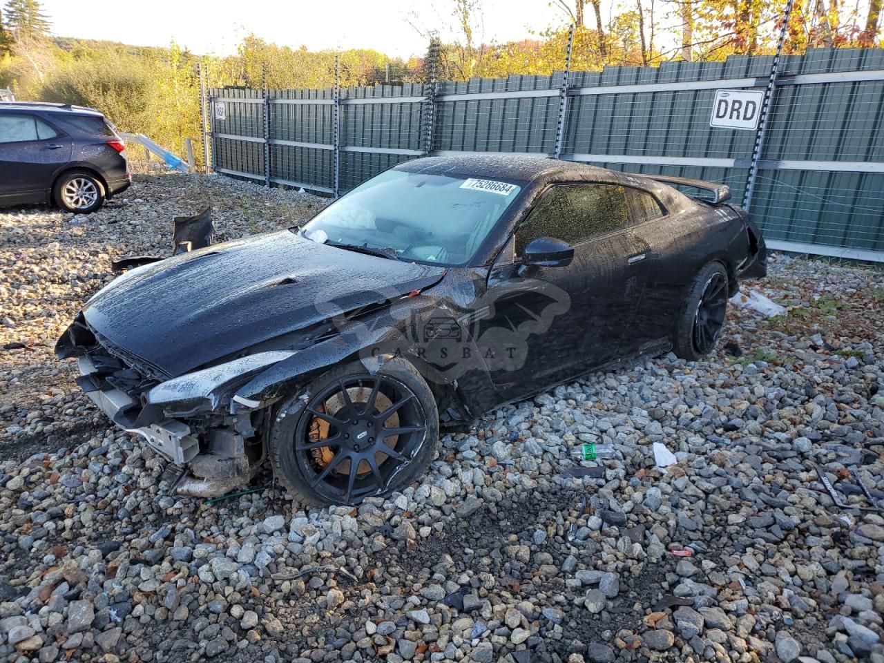 Nissan GT-R BASE 3.8L 6 2010