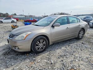 Nissan Altima BASE 2.5L 4 2011