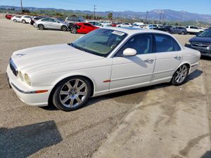 Jaguar XJ 4.2L 8 2004