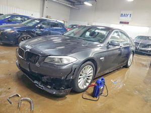 BMW 5 Series XI 3.0L 6 2012