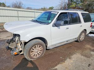 Ford Expedition XLT 5.4L 8 2011