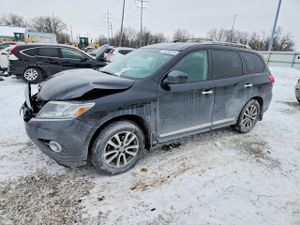 Nissan Pathfinder S 3.5L 6 2013