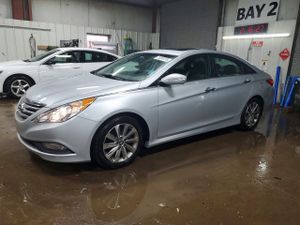 Hyundai Sonata SE 2.0L 4 2014