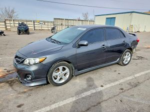 Toyota Corolla BASE 1.8L 4 2012