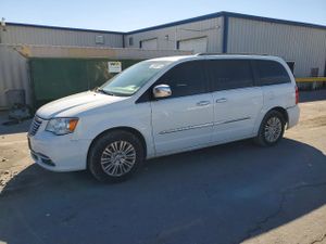 Chrysler Town & Country TOURING L 3.6L 6 2015